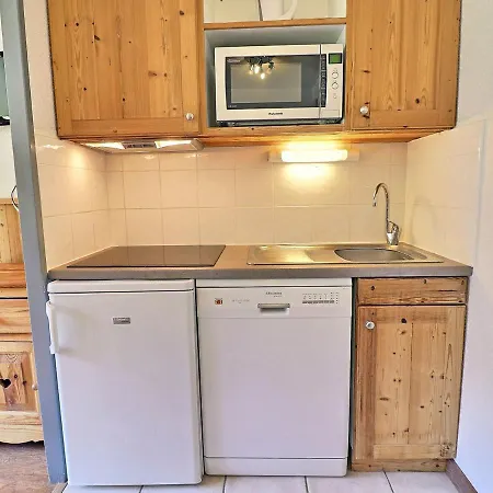 2 Pièces Confort, Skis Aux Pieds, Proche Commerces - Fr-1-182a-42 Courchevel