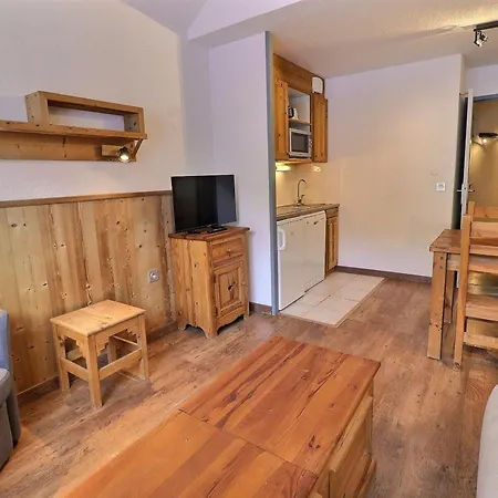 Confortable 2 Pieces, Skis Aux Pieds, Proche Commerces - Fr-1-182a-42 Courchevel