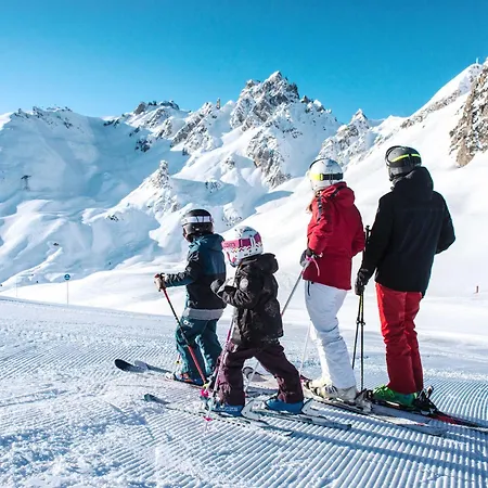 Confortable 2 Pieces, Skis Aux Pieds, Proche Commerces - Fr-1-182a-42 Apartmán Courchevel